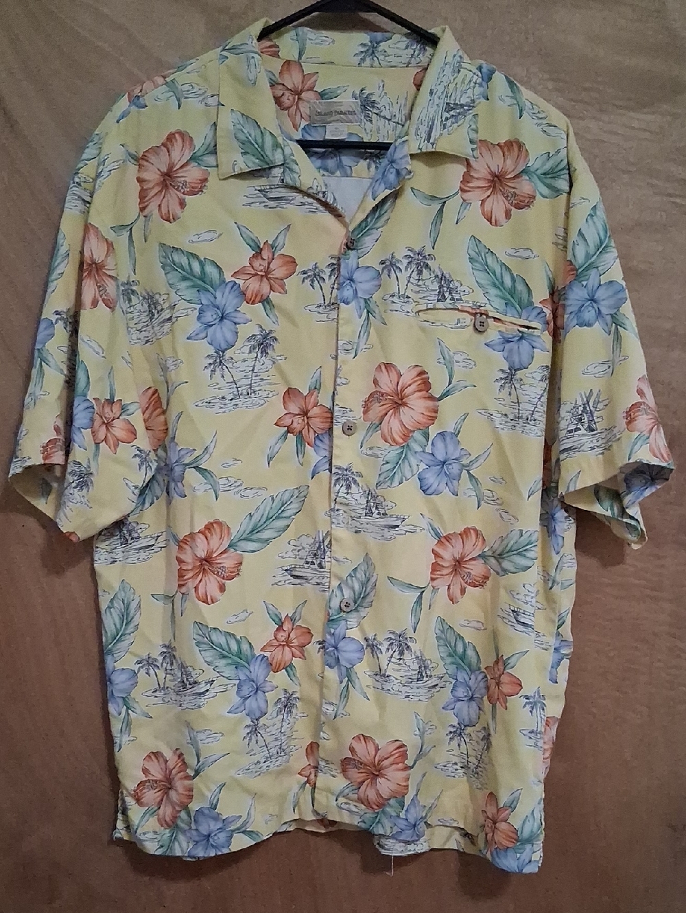 Men's Yellow Floral Hawaiian Shirt - Casual Summer Button-Up